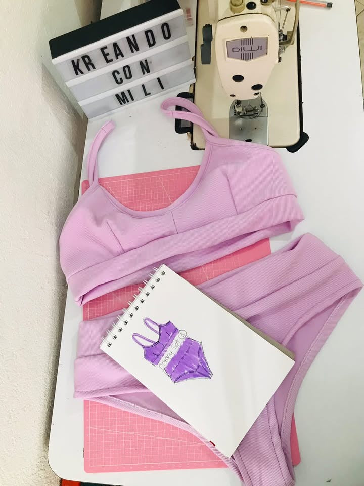 ci Set COMFY 1: PANTY CON PRETINA+ BRALETTE