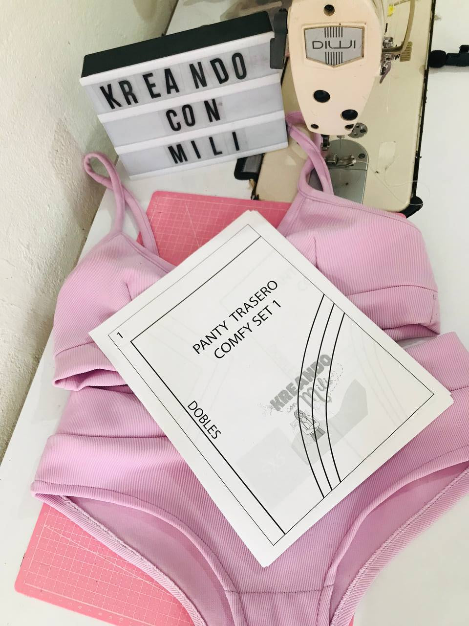 ci Set COMFY 1: PANTY CON PRETINA+ BRALETTE